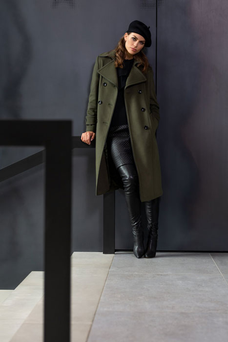 Mantel Military Style Damen Lookbook OZETA Mantel Military Style Damen Lookbook OZETA