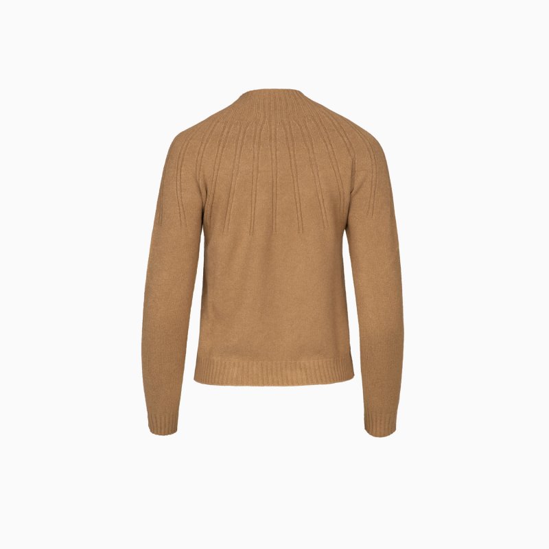 Pullover Camel mit Zopfmuster und Stehkragen