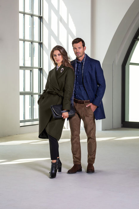 Kurzmantel aus Tweed Herren Lookbook OZETA Kurzmantel aus Tweed Herren Lookbook OZETA